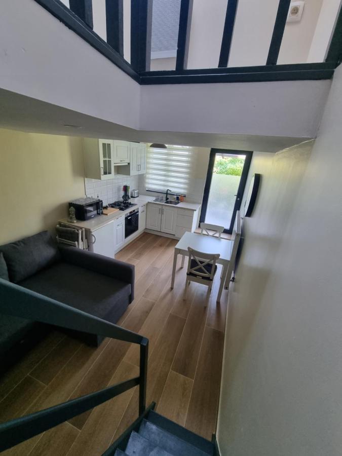 Studio Lillois Bois le Duc Luaran gambar